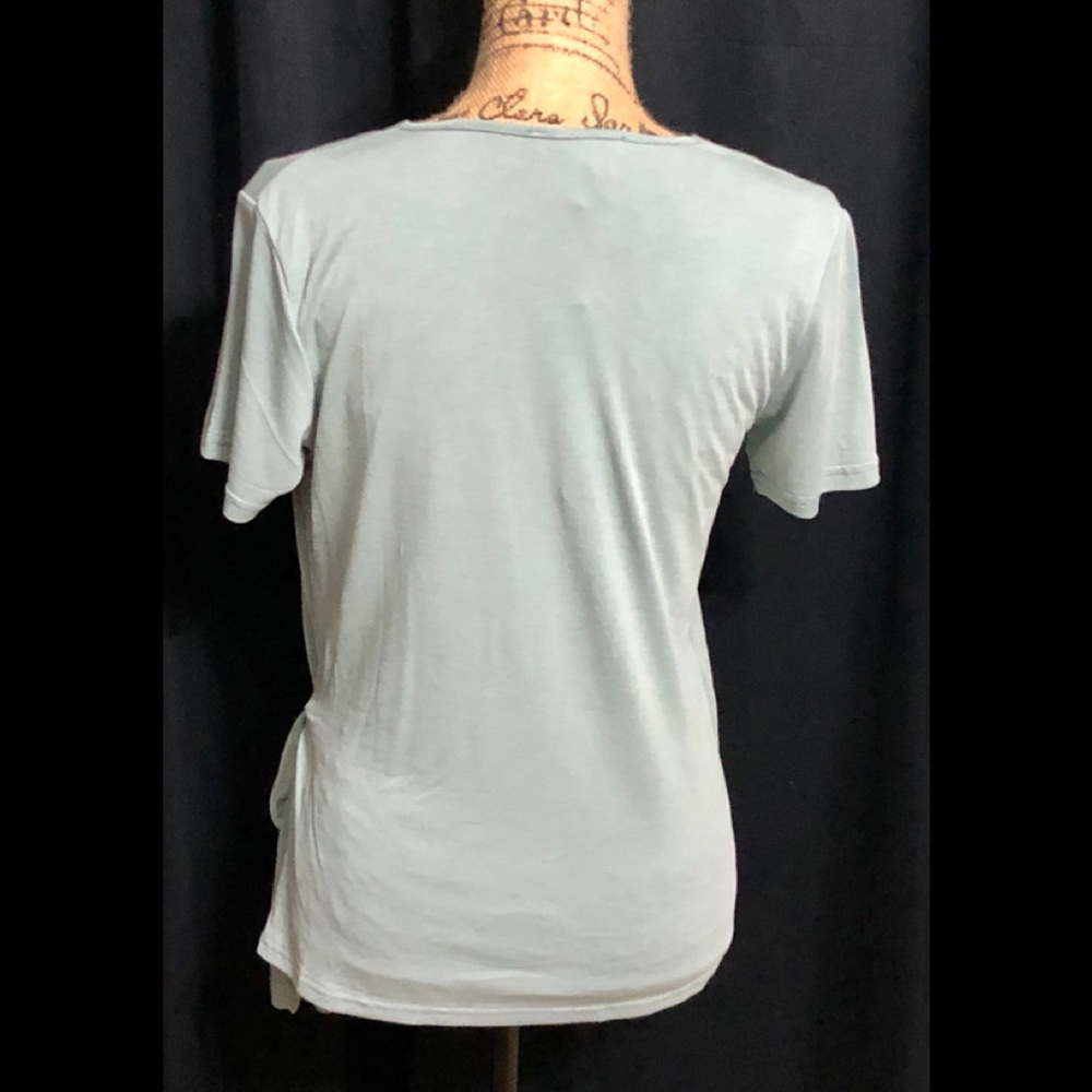 ❤️V-Neck Side Tie Blouse❤️ - Picture 2 of 4